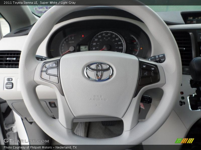 Super White / Light Gray 2011 Toyota Sienna LE