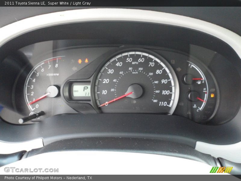 Super White / Light Gray 2011 Toyota Sienna LE