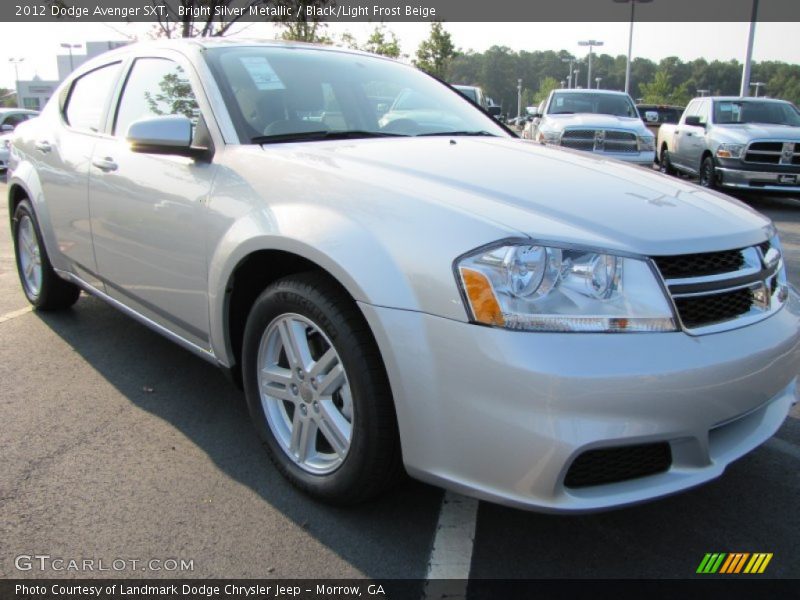 Bright Silver Metallic / Black/Light Frost Beige 2012 Dodge Avenger SXT