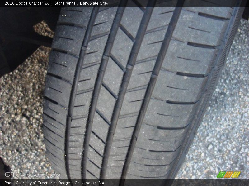 Stone White / Dark Slate Gray 2010 Dodge Charger SXT