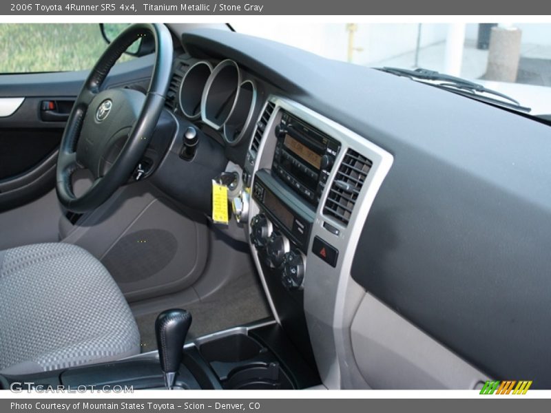 Titanium Metallic / Stone Gray 2006 Toyota 4Runner SR5 4x4