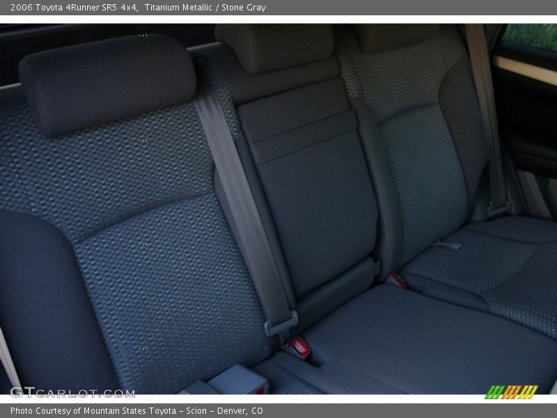 Titanium Metallic / Stone Gray 2006 Toyota 4Runner SR5 4x4