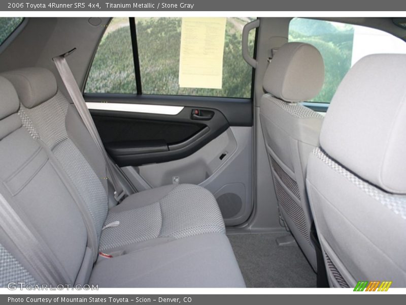 Titanium Metallic / Stone Gray 2006 Toyota 4Runner SR5 4x4
