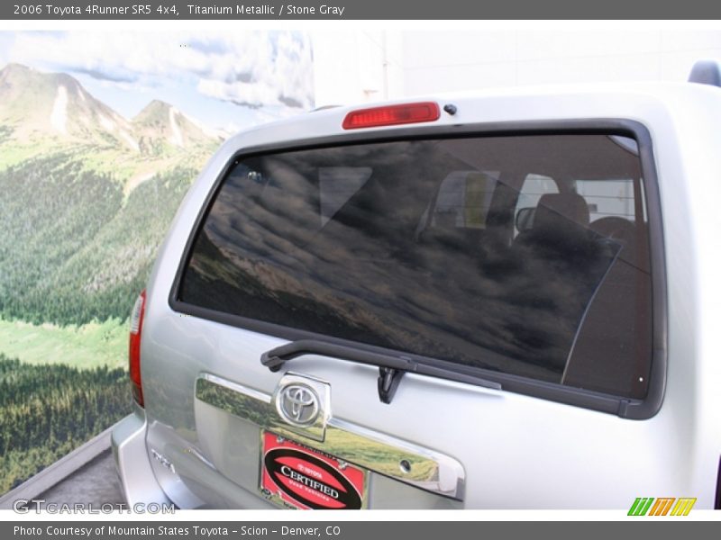 Titanium Metallic / Stone Gray 2006 Toyota 4Runner SR5 4x4