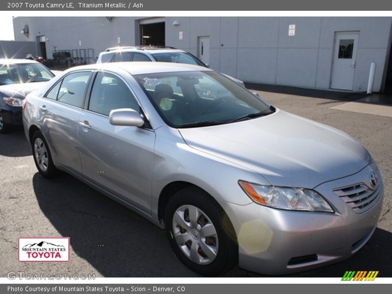 Titanium Metallic / Ash 2007 Toyota Camry LE