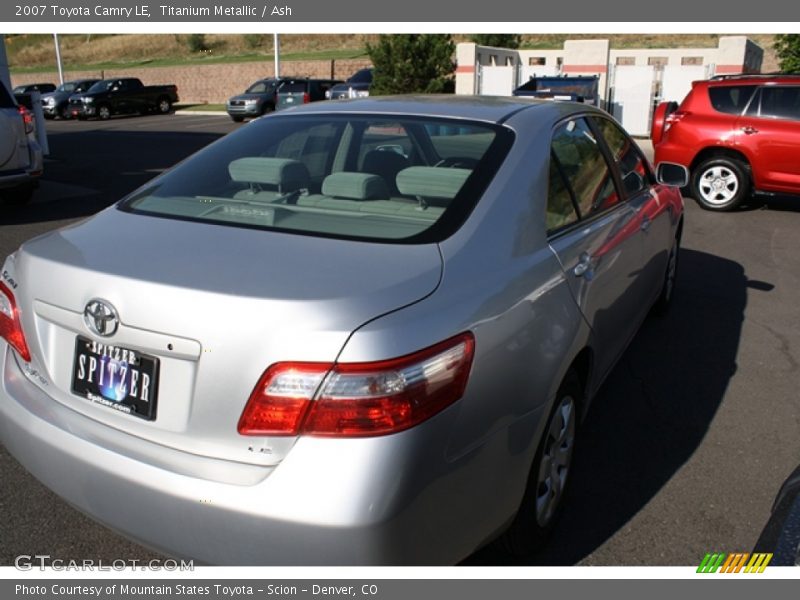 Titanium Metallic / Ash 2007 Toyota Camry LE
