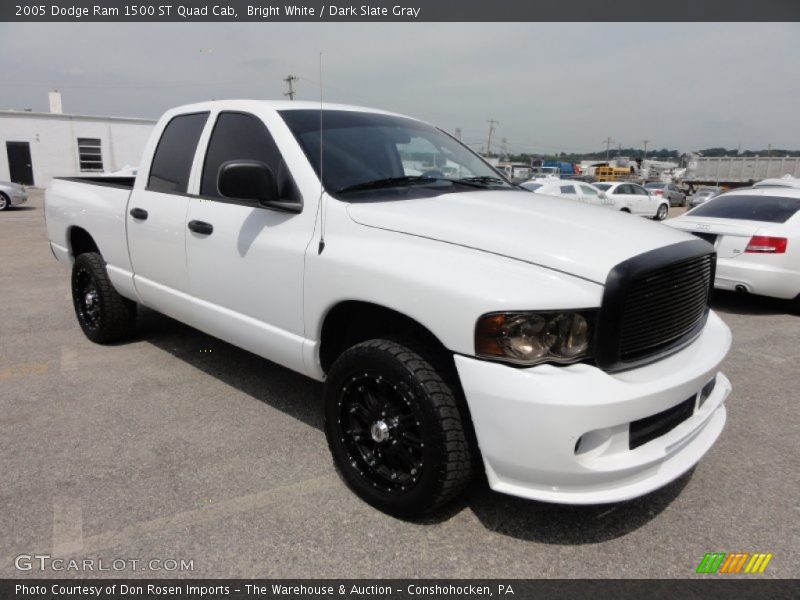 Bright White / Dark Slate Gray 2005 Dodge Ram 1500 ST Quad Cab