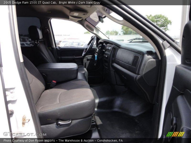 Bright White / Dark Slate Gray 2005 Dodge Ram 1500 ST Quad Cab