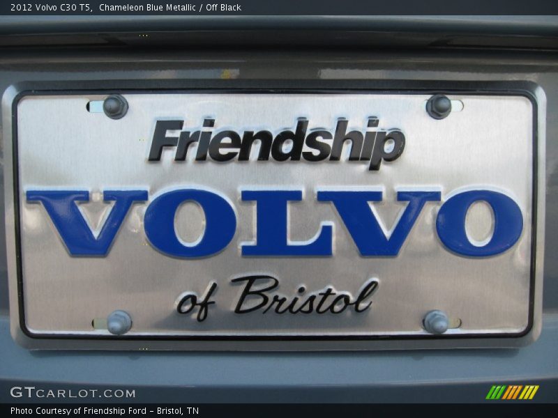 Chameleon Blue Metallic / Off Black 2012 Volvo C30 T5