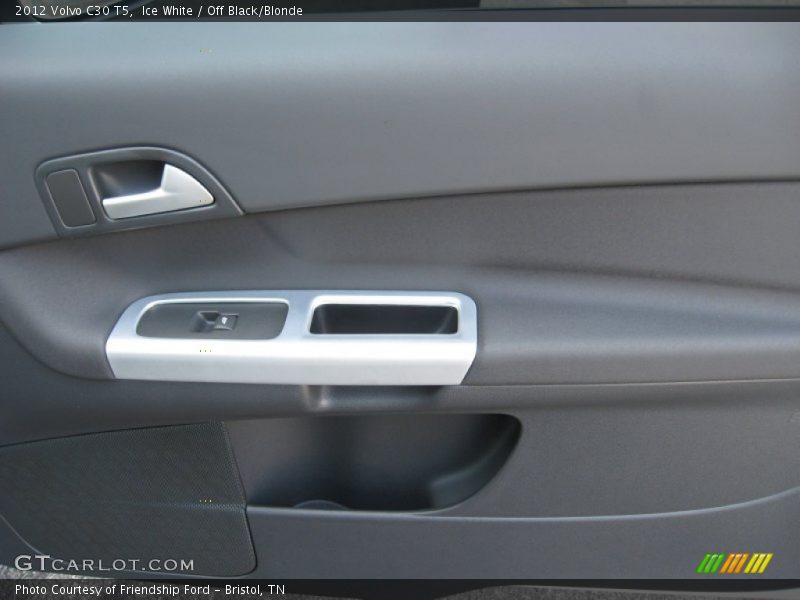 Ice White / Off Black/Blonde 2012 Volvo C30 T5
