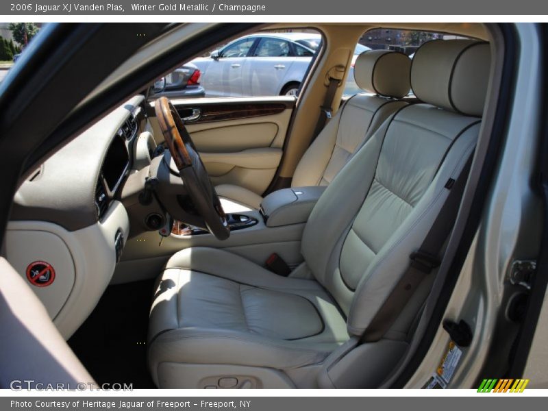 Winter Gold Metallic / Champagne 2006 Jaguar XJ Vanden Plas