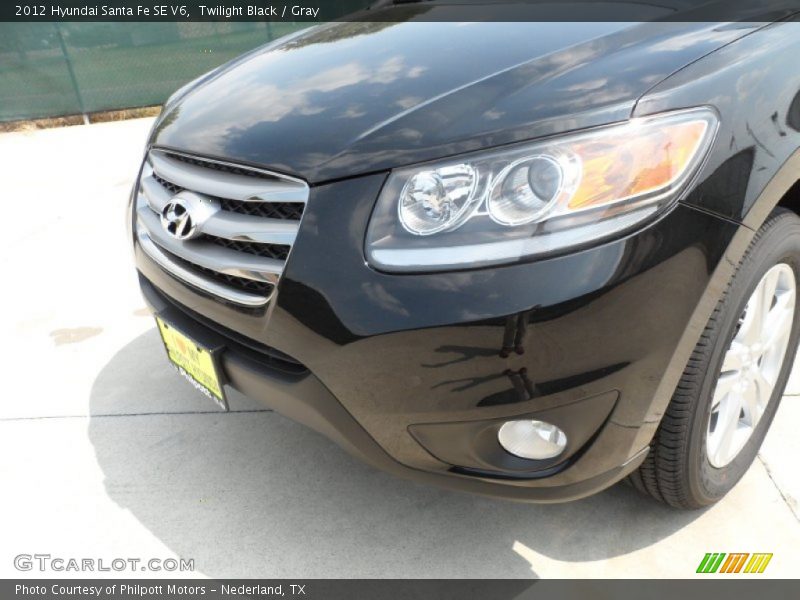 Twilight Black / Gray 2012 Hyundai Santa Fe SE V6