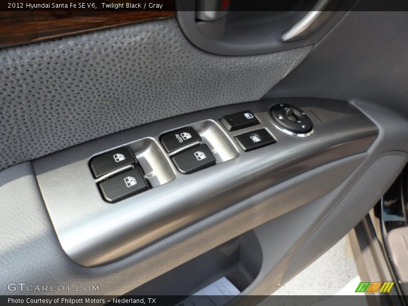 Controls of 2012 Santa Fe SE V6