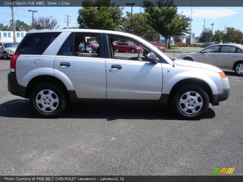 Silver / Gray 2003 Saturn VUE AWD