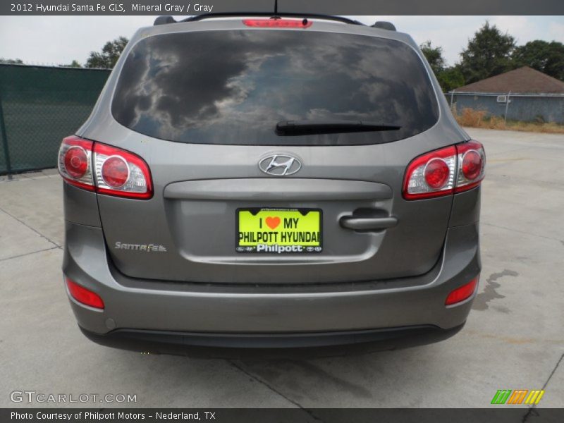 Mineral Gray / Gray 2012 Hyundai Santa Fe GLS