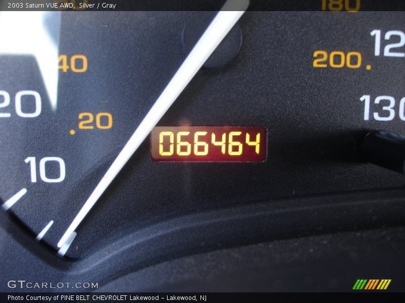 Silver / Gray 2003 Saturn VUE AWD