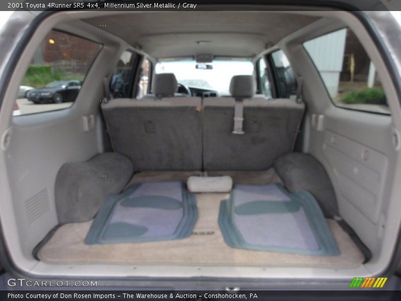 Millennium Silver Metallic / Gray 2001 Toyota 4Runner SR5 4x4