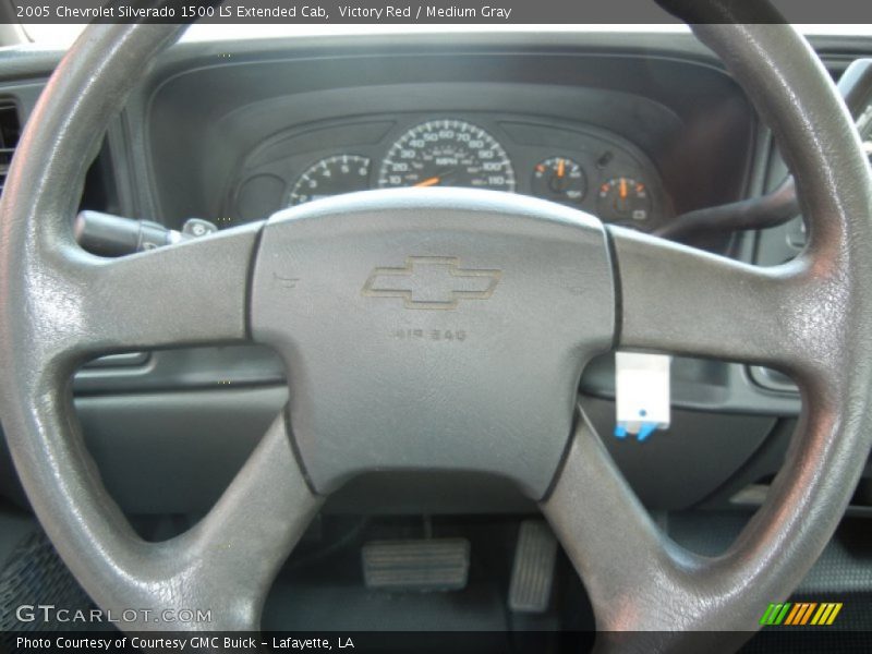  2005 Silverado 1500 LS Extended Cab Steering Wheel