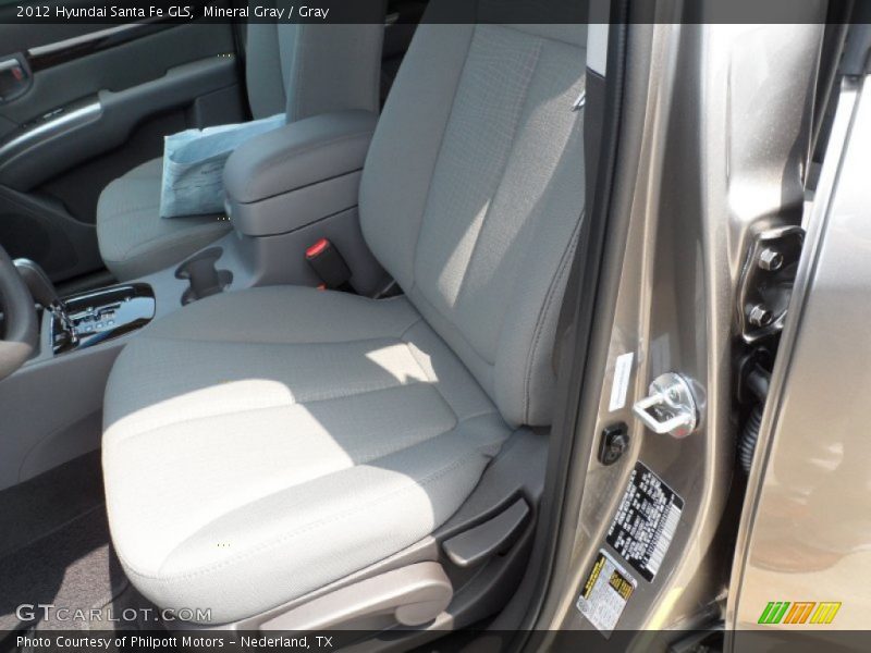 Mineral Gray / Gray 2012 Hyundai Santa Fe GLS