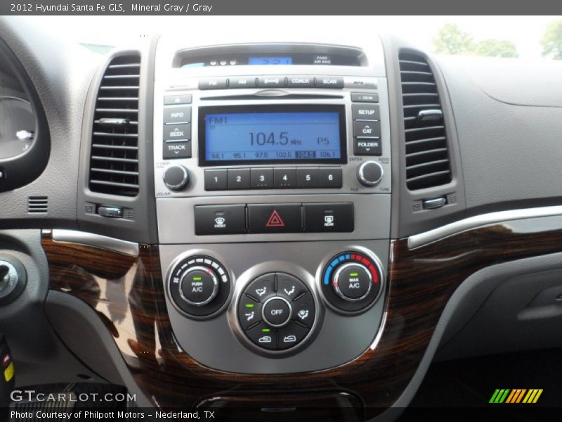 Controls of 2012 Santa Fe GLS