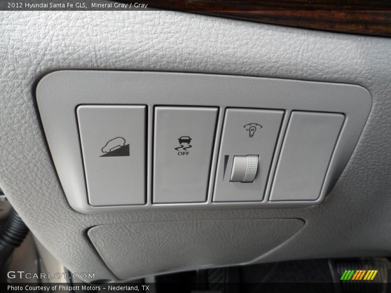 Controls of 2012 Santa Fe GLS