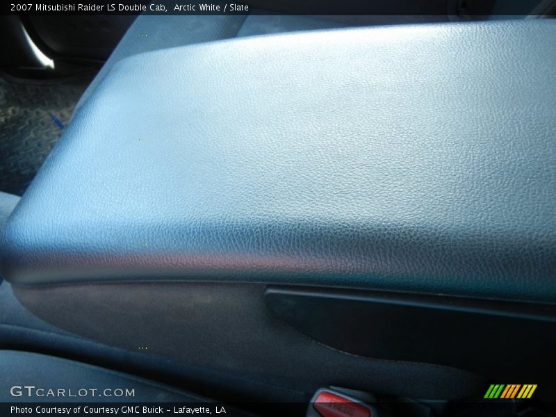 Arctic White / Slate 2007 Mitsubishi Raider LS Double Cab