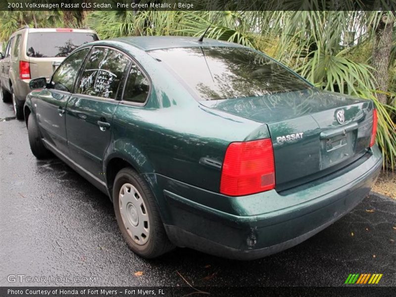 Pine Green Metallic / Beige 2001 Volkswagen Passat GLS Sedan
