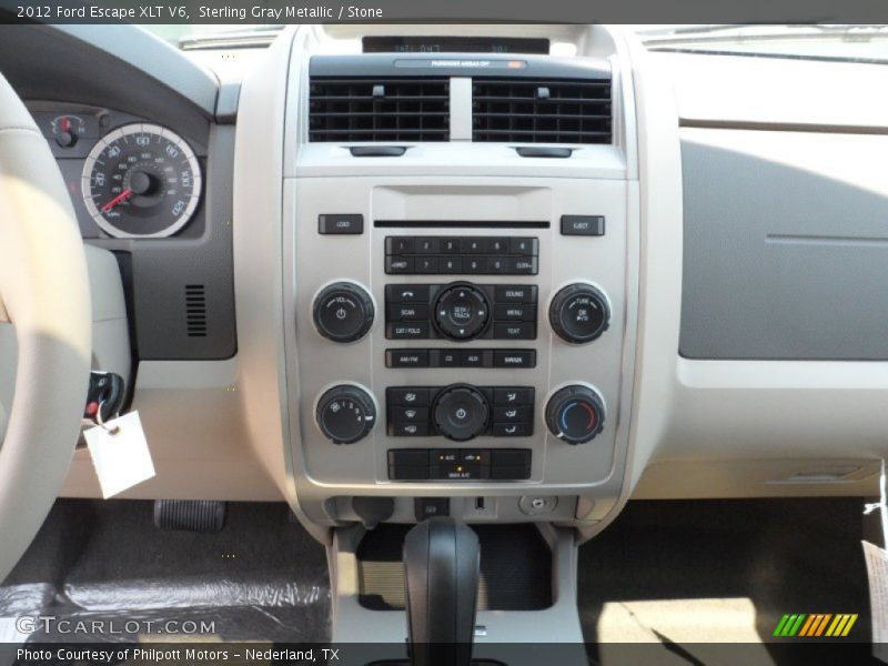 Controls of 2012 Escape XLT V6