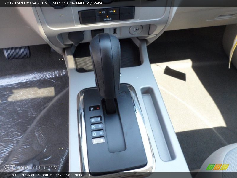  2012 Escape XLT V6 6 Speed Automatic Shifter