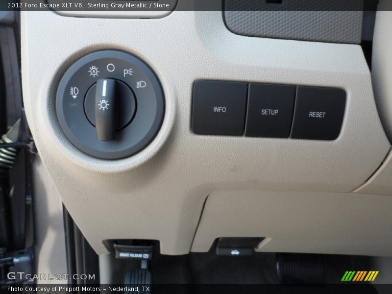 Controls of 2012 Escape XLT V6