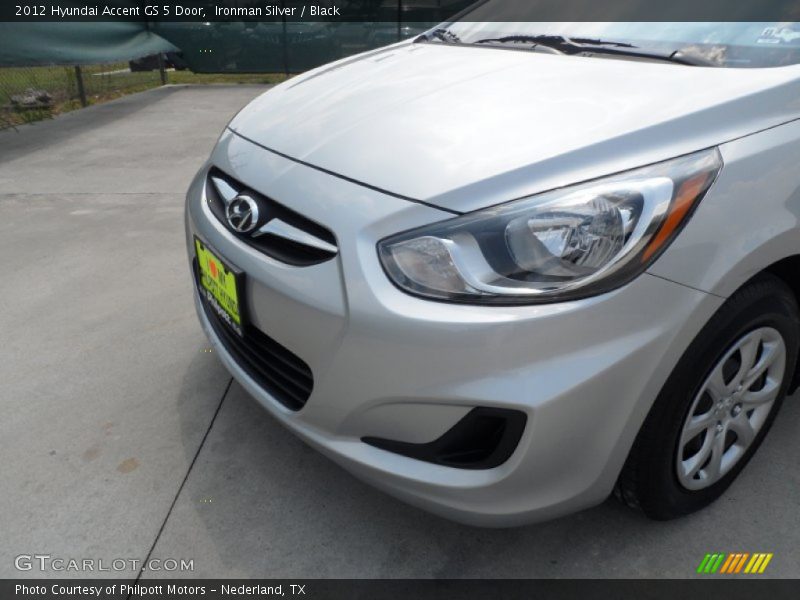 Ironman Silver / Black 2012 Hyundai Accent GS 5 Door