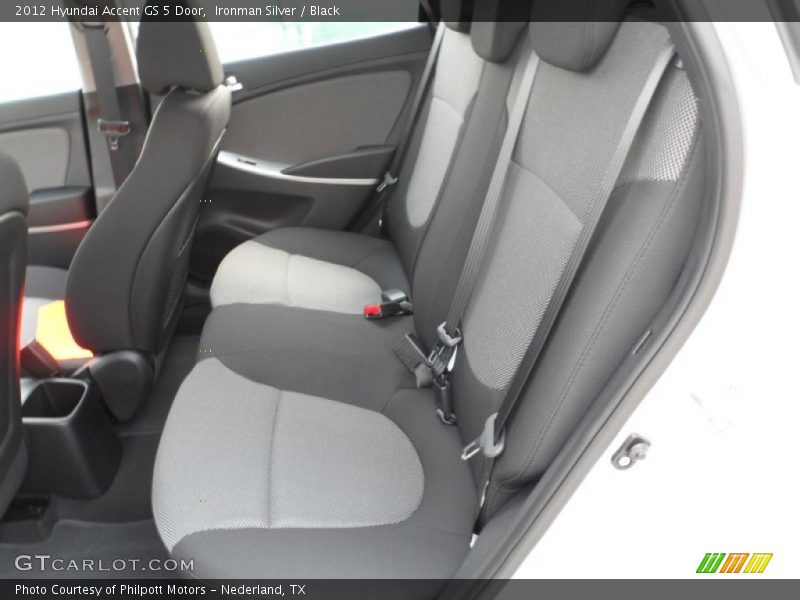  2012 Accent GS 5 Door Black Interior