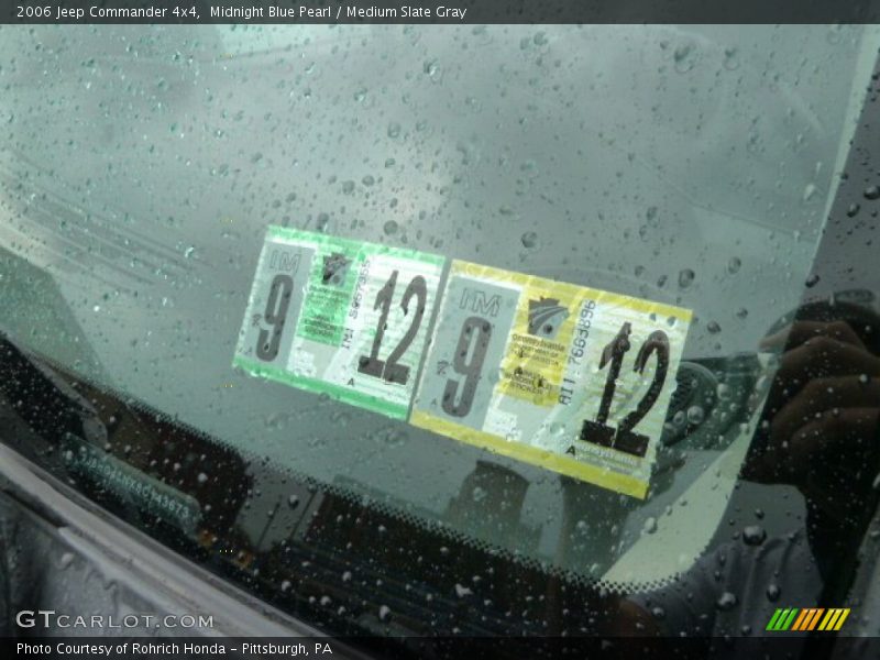 Midnight Blue Pearl / Medium Slate Gray 2006 Jeep Commander 4x4