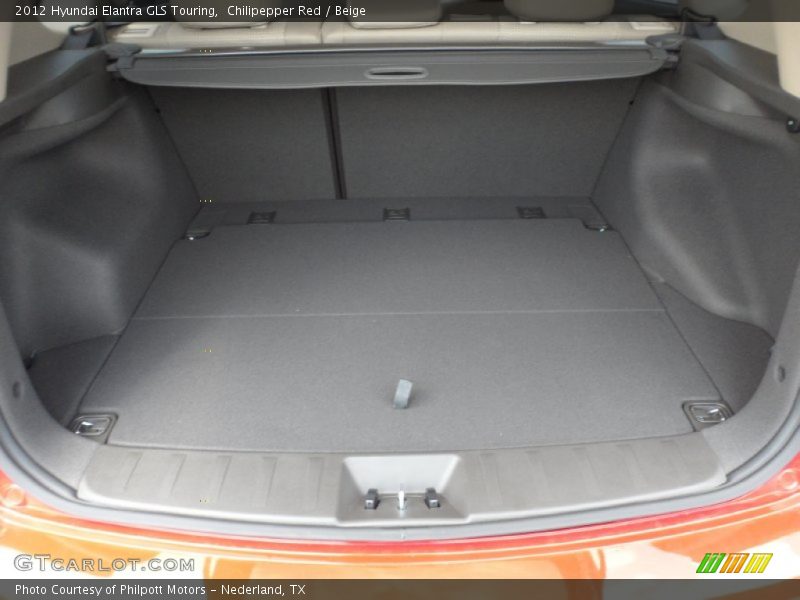  2012 Elantra GLS Touring Trunk