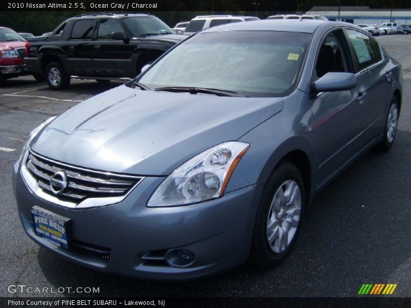 Ocean Gray / Charcoal 2010 Nissan Altima 2.5 S