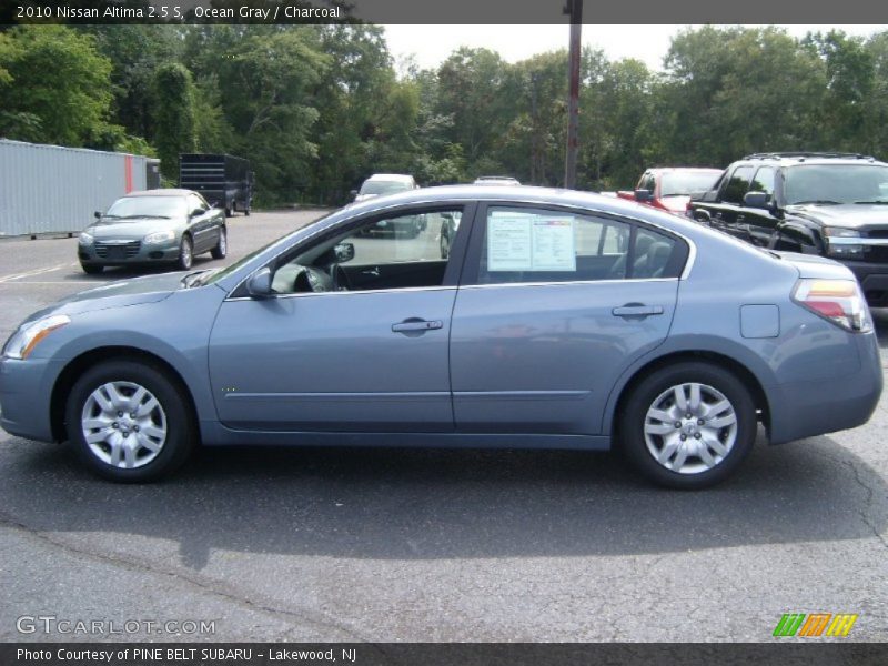 Ocean Gray / Charcoal 2010 Nissan Altima 2.5 S