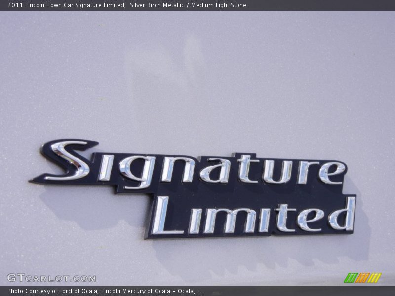 Silver Birch Metallic / Medium Light Stone 2011 Lincoln Town Car Signature Limited