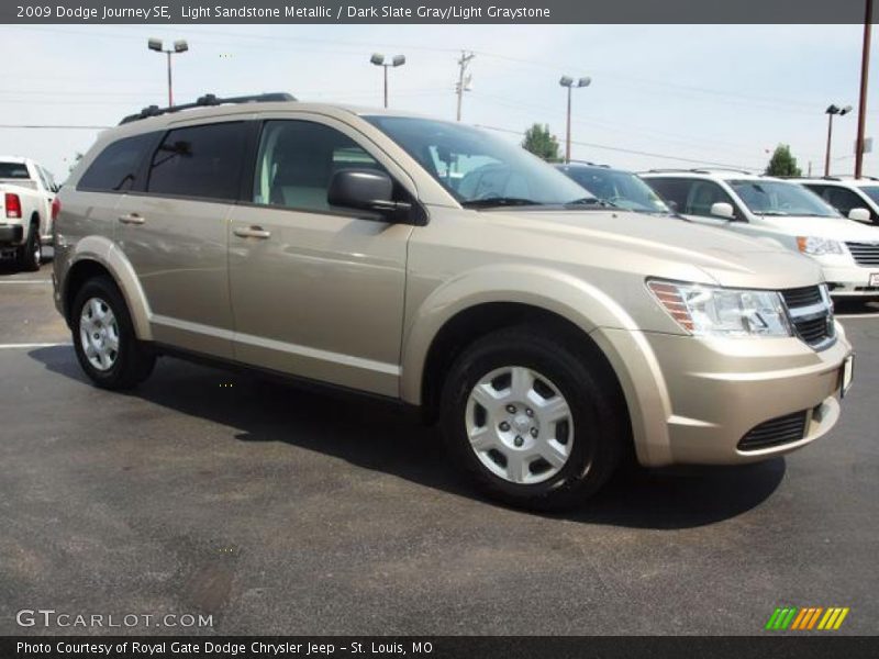 Light Sandstone Metallic / Dark Slate Gray/Light Graystone 2009 Dodge Journey SE