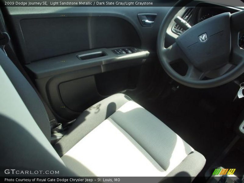 Light Sandstone Metallic / Dark Slate Gray/Light Graystone 2009 Dodge Journey SE