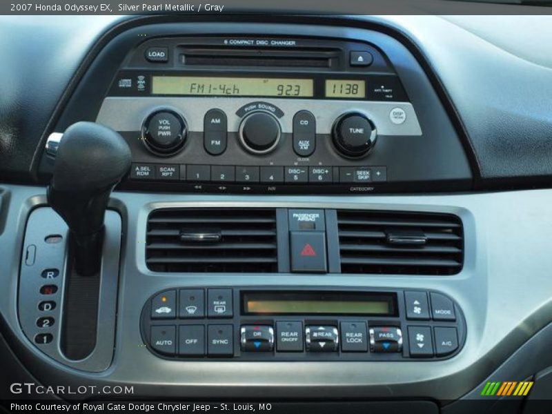 Silver Pearl Metallic / Gray 2007 Honda Odyssey EX