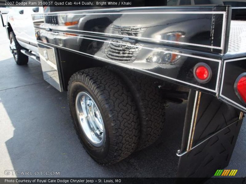 Bright White / Khaki 2007 Dodge Ram 3500 ST Quad Cab 4x4 Dually