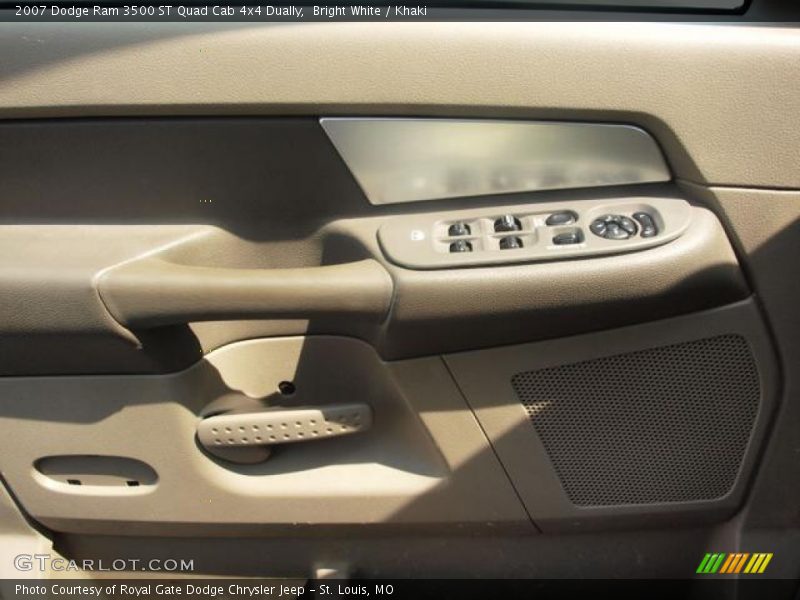 Bright White / Khaki 2007 Dodge Ram 3500 ST Quad Cab 4x4 Dually