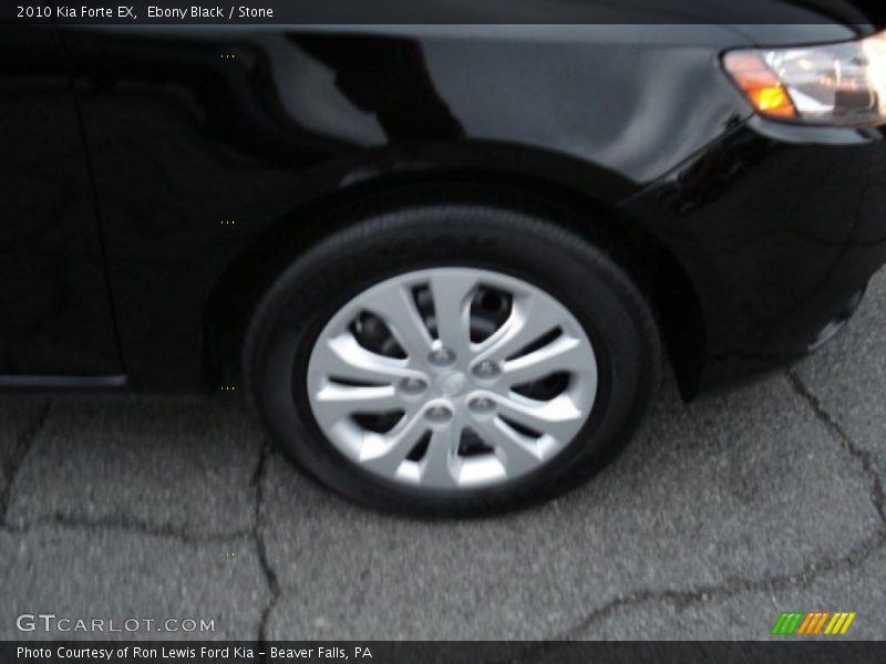 Ebony Black / Stone 2010 Kia Forte EX