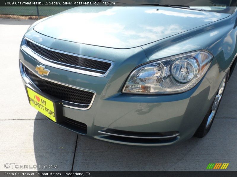 Silver Moss Metallic / Titanium 2009 Chevrolet Malibu LS Sedan