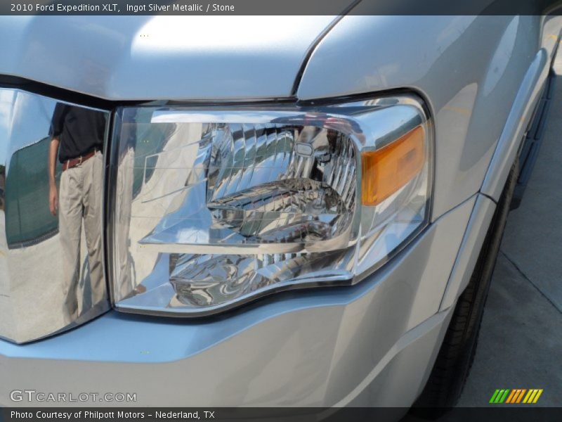 Ingot Silver Metallic / Stone 2010 Ford Expedition XLT