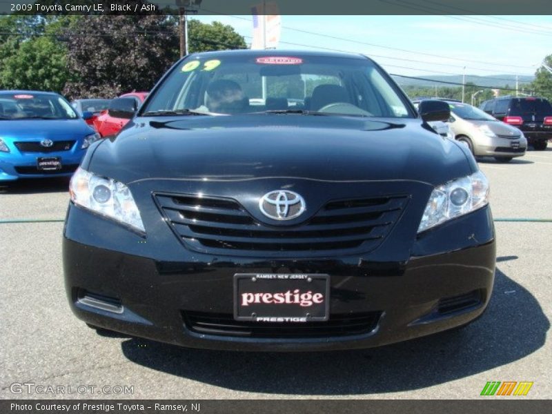 Black / Ash 2009 Toyota Camry LE