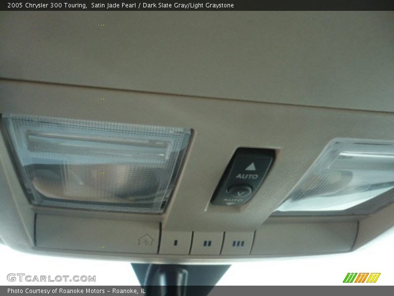 Satin Jade Pearl / Dark Slate Gray/Light Graystone 2005 Chrysler 300 Touring
