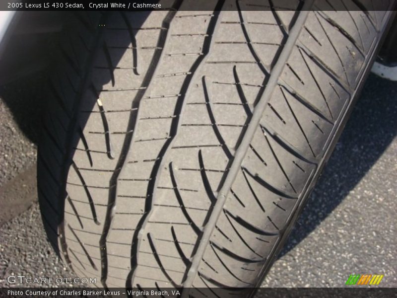 Crystal White / Cashmere 2005 Lexus LS 430 Sedan