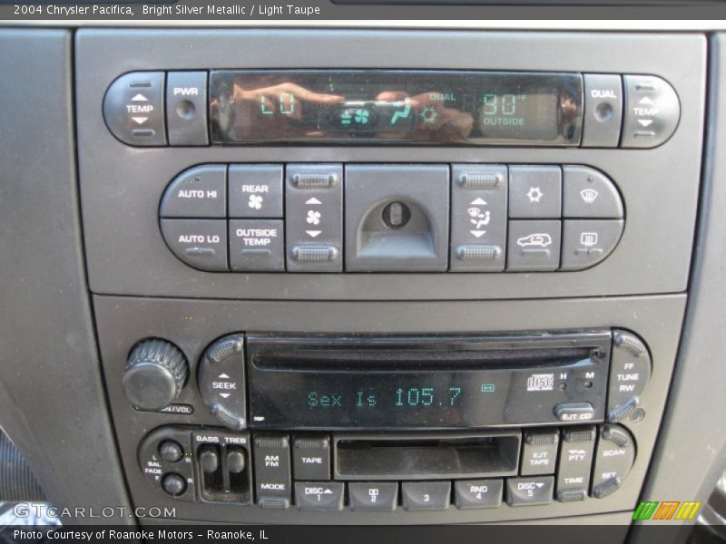 Bright Silver Metallic / Light Taupe 2004 Chrysler Pacifica