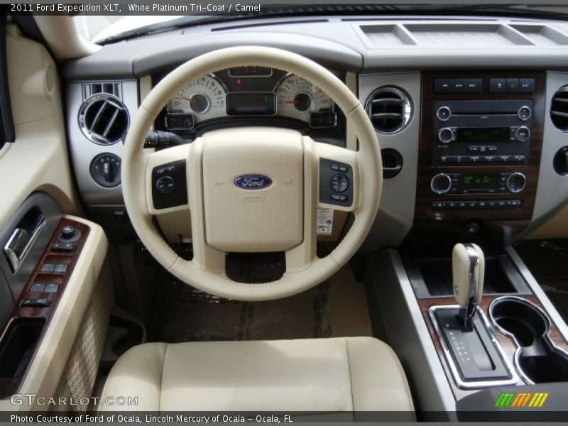 White Platinum Tri-Coat / Camel 2011 Ford Expedition XLT